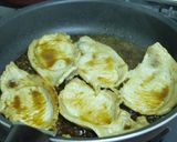A picture of step 2 of Teriyaki-style Pan-fried Ginger Pork.