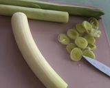 Póréhagyma krémleves recept fázis 1 fotója