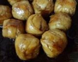 A picture of step 4 of Everybody's Favourite Roly Poly Meat-Wrapped Onigiri Rice Balls.