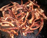 Foto del paso 3 de la receta: Pulpitos con fideos (o solos)