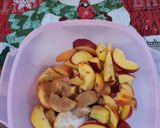 A picture of step 2 of Gluten-free Peach Crumble.