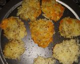 Foto del paso 4 de la receta: Tortitas de papa y queso