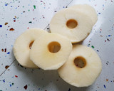 Foto del paso 3 de la receta: Pollo a la mostaza con manzana y alcachofas