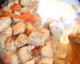 Foto del paso 2 de la receta Pollo a la crema con alcachofas