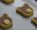 A picture of step 24 of "Kumahiko" Bear Icebox Cookie.