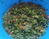 صورة لخطوة 1 من وصفة سمك مشوي محشي بثوم والبقدونس والفلفل وزيت الزيتون 🐟🧄🌶️🫑