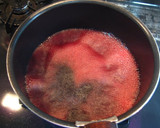 A picture of step 2 of Kyoho Grape Compote.