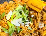 Foto langkah ke 4 dari resep Mie goreng.