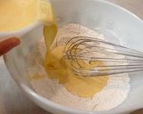 A picture of step 3 of Dutch Baby (German-Style Pancake).