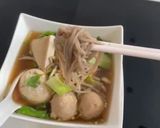 A picture of step 3 of Hosan Soba with Sweet Brown Soup.