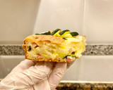Foto del paso 14 de la receta: Pastel salado con yogur y calabacín