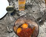 Foto del paso 4 de la receta: Pastel de Merluza Congelada y Aceitunas Rellenas