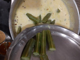 બેસન શાક (besan Shaak Recipe in Gujarati)