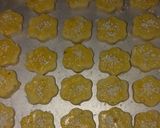 Foto langkah ke 5 dari resep Kue kacang wijen.