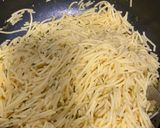Foto del paso 3 de la receta: Pasta en salsa de camarón