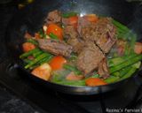 A picture of step 5 of Green Beans Stew With Beef خورشت لوبیا سبز.