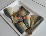 Foto langkah ke 1 dari resep Tumis Ikan Asin Peda (Super Pedas).