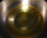 A picture of step 7 of Daal mash (white lentil) ke dahi bare (iftar recipe).