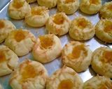 Foto langkah ke 4 dari resep 214. Thumbprint Cookies Enaak 👍👍.