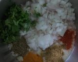 सूजी प्याज पराठा (Suji Pyaz Paratha recipe in Hindi) रेसिपी चरण 1 फोटो