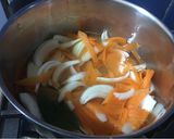 Foto del paso 3 de la receta: Pencas de remolacha y berenjenas en escabeche