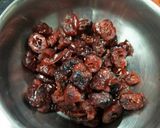 A picture of step 7 of Oats cranberries cookies.