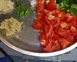 A picture of step 1 of Capsicum curry masala.