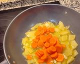 Foto del paso 3 de la receta: Bacalao con patatas y carlotas con tomate 😋😋😜