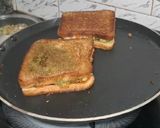 A picture of step 1 of Tricolor tawa sandwich sandwich.