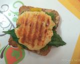 A picture of step 5 of Aloo tikki veggies sandwich.