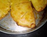A picture of step 3 of Spicy lal Mirch Qeema calzone.