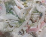 A picture of step 1 of Salad din kabiji da latus.