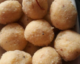 સેફ્રોન કોકોનટ મલાઈ લડડુ રેસીપી સ્ટેપ1ફોટો