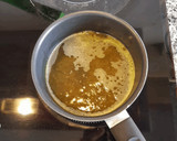 Foto del paso 2 de la receta: Merluza con champiñones y salsa de cebolla con trufa