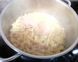 Foto del paso 2 de la receta: Fusilli con paté de atún