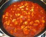Foto del paso 3 de la receta: Pasta con salsa de tomate y pollo