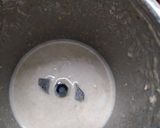 A picture of step 3 of Sunflower shakes with Dryfruits.