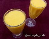 A picture of step 1 of Creamy Mango Smoothie.