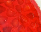 صورة لخطوة 3 من وصفة كيكة الفراولة الهشة والطرية🤤🍓