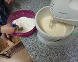 Foto del paso 4 de la receta: Torta esponjosa para el mate