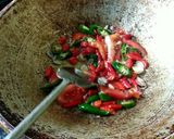 Foto langkah ke 3 dari resep Masak Kerang Kupas dan Tahu.