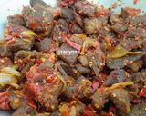 Foto langkah ke 5 dari resep 21. Dendeng Balado Basah.