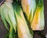 Foto del paso 4 de la receta: Salteado de tiras de cerdo con pak choi
