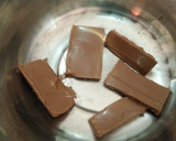 சாக்லேட் பிஸ்கட் பணியாரம் ரெசிபி ஸ்டேப் 2 புகைப்படம்