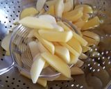 Foto del paso 6 de la receta: Pollo Arvejado con papitas fritas