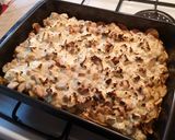 Tejszínes feta sajtos rakott csirke, burgonya chipssel recept fázis 8 fotója