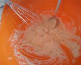 A picture of step 4 of Sandwich Toaster Mini cakes.