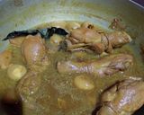 Foto langkah ke 6 dari resep Semur Ayam Telur Puyuh.