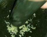 Foto langkah ke 2 dari resep Sayur Kelor Kacang Hijau.
