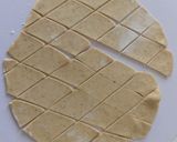 A picture of step 8 of Wheat flour chips.